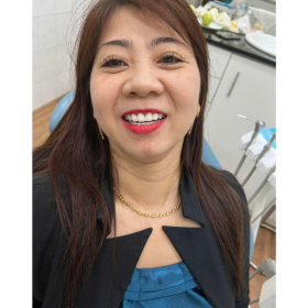 Chị Hoàng Oanh Quận 1