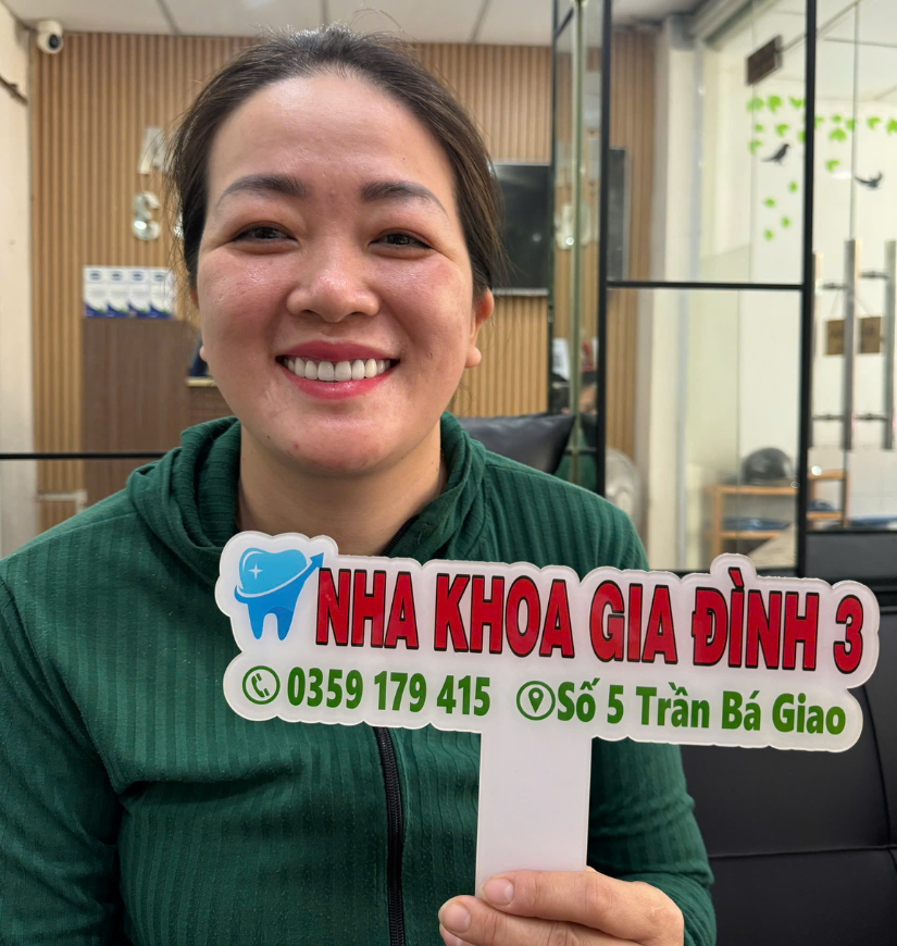 Chị Huyền