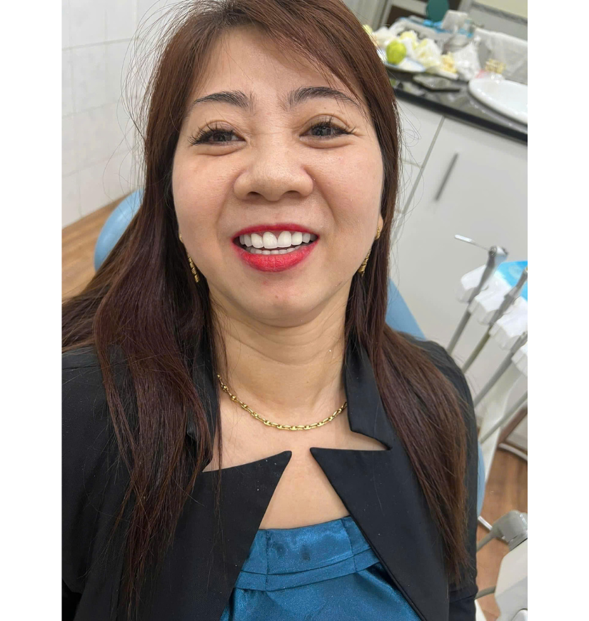 Chị Hoàng Oanh Quận 1
